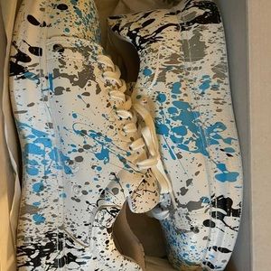 Meet your Posher, Mari